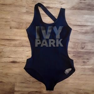 🖤Ivy Park Strap Back Bodysuit🖤